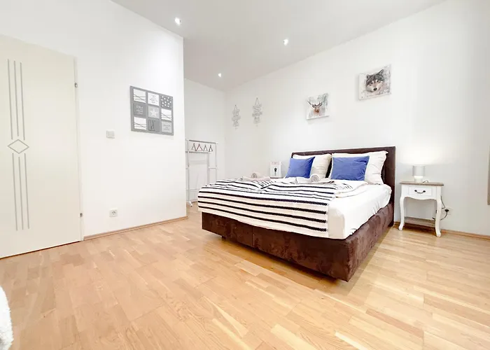3 Bedrooms, Near Hauptbahnhof, 8 People, Kitchen Διαμέρισμα Βιέννη